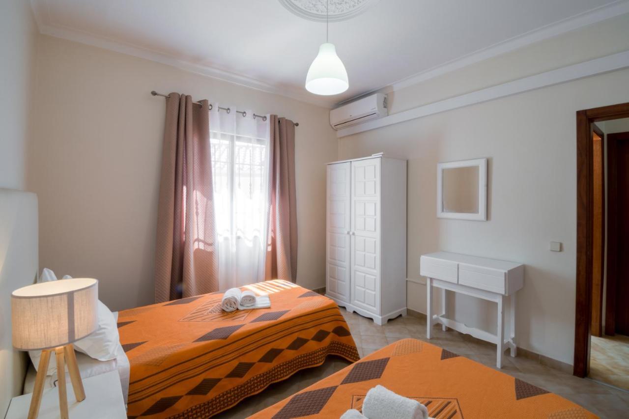 Apartamentos Pinto Quarteira Dış mekan fotoğraf
