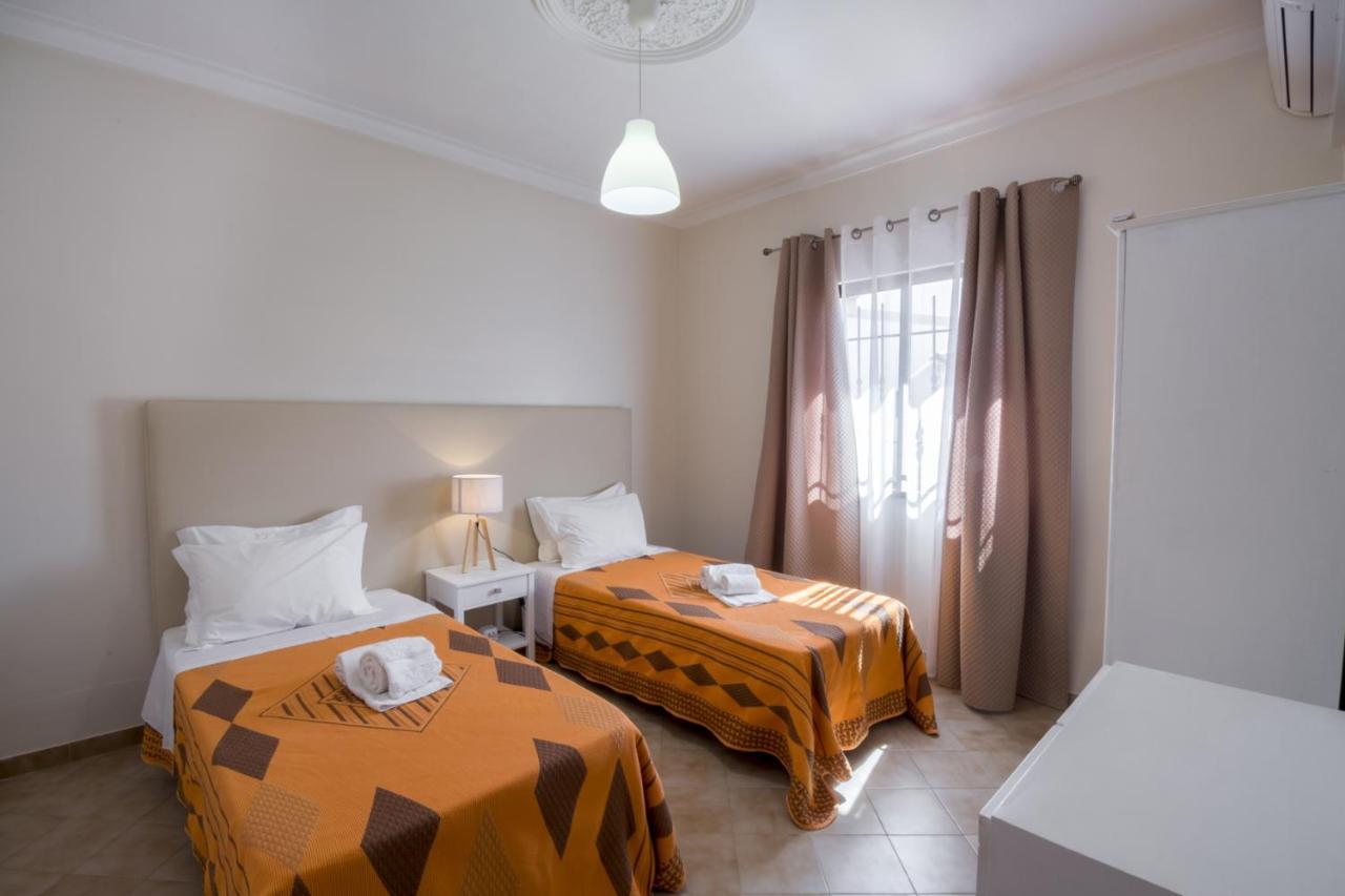 Apartamentos Pinto Quarteira Dış mekan fotoğraf